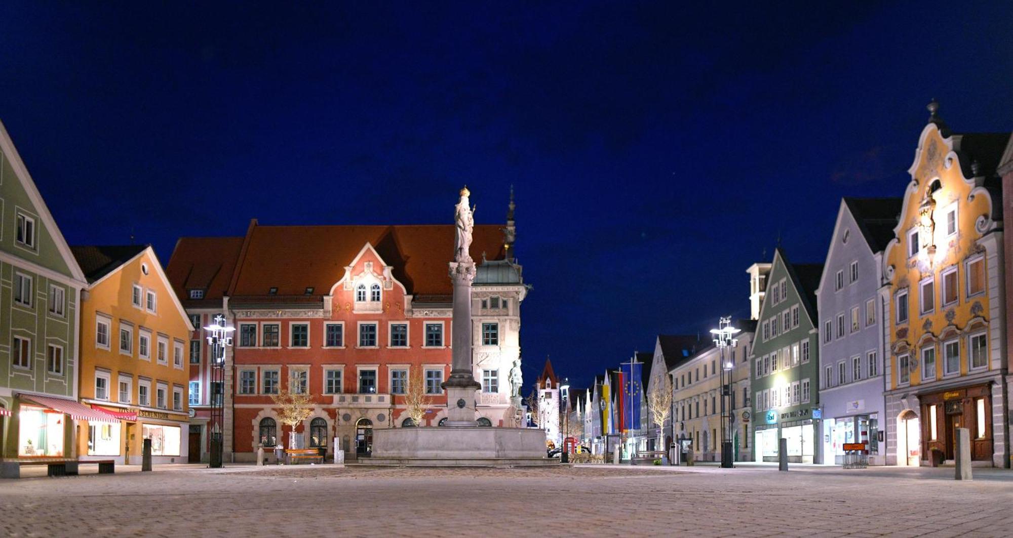 Moderne,helle und ruhige Wohnung zur Alleinnutzung Mindelheim Exterior foto